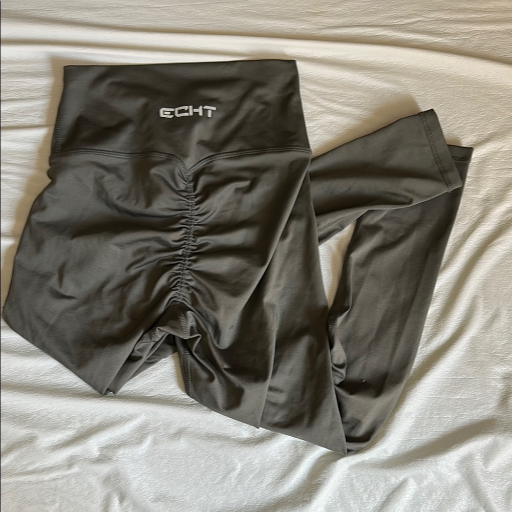 ECHT Scrunch Leggings